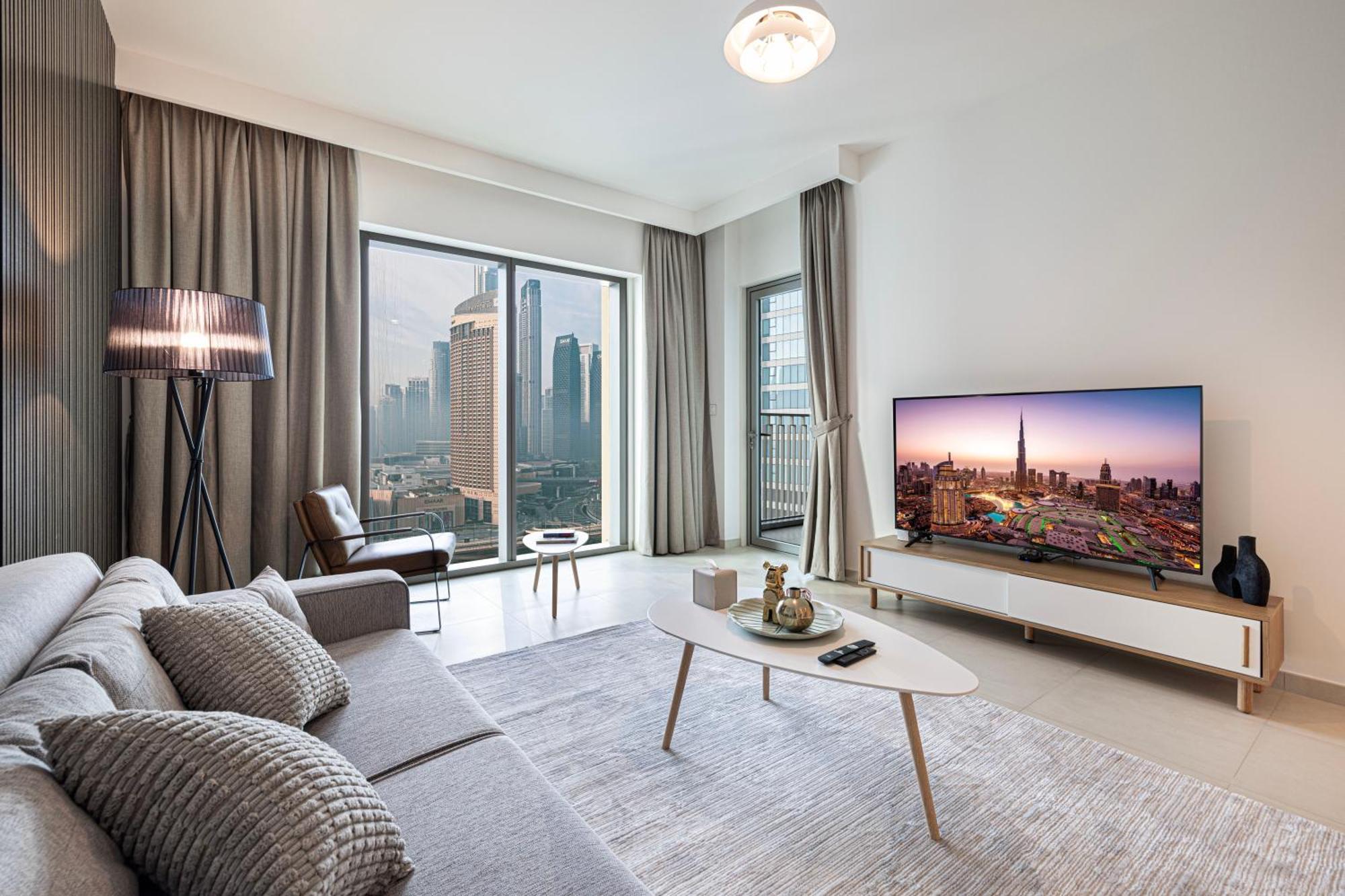 Smartstay At Downtown Views - Burj Khalifa View - Brand New Luxury Apartment