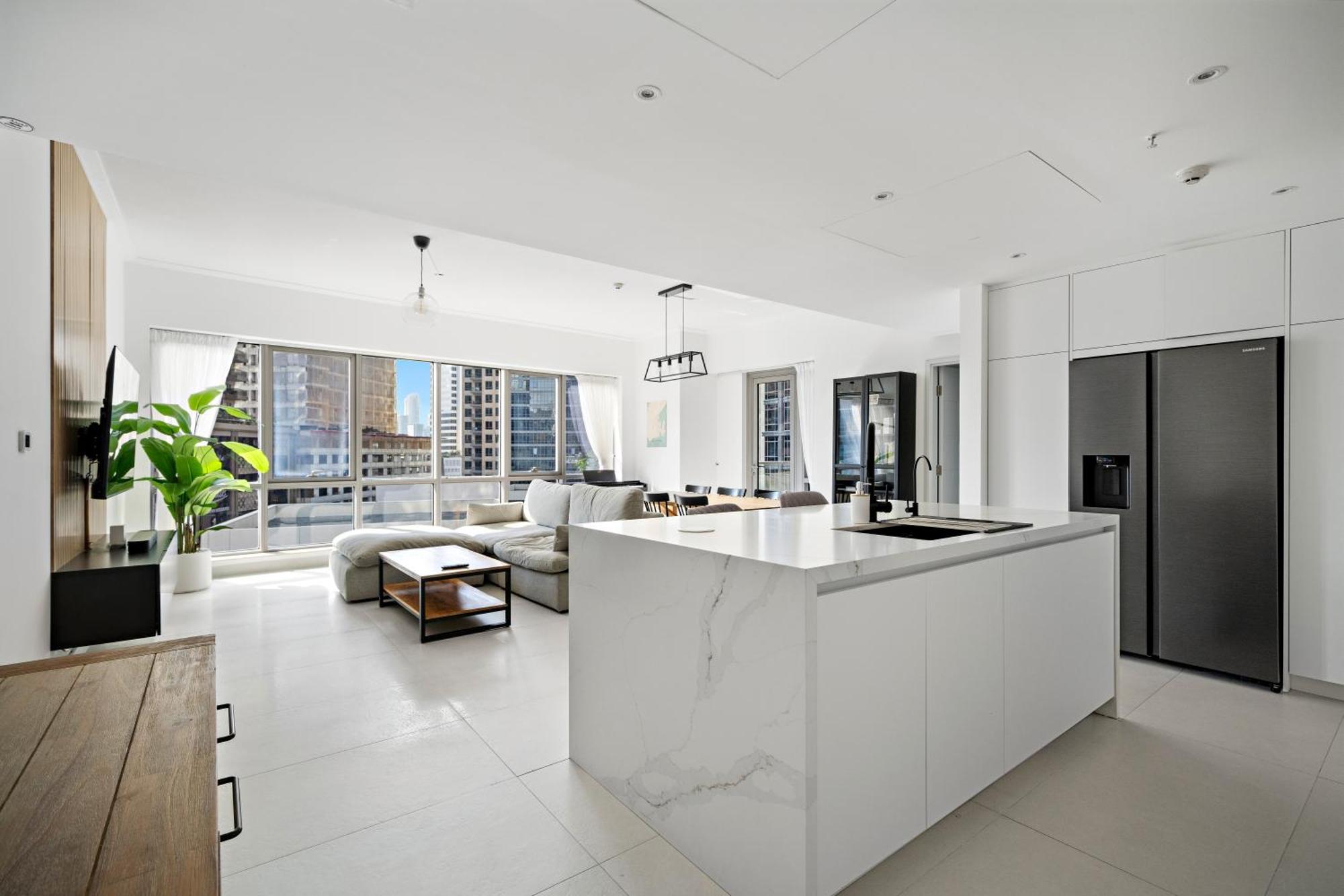 Apartment Spacious 1br Downtown *