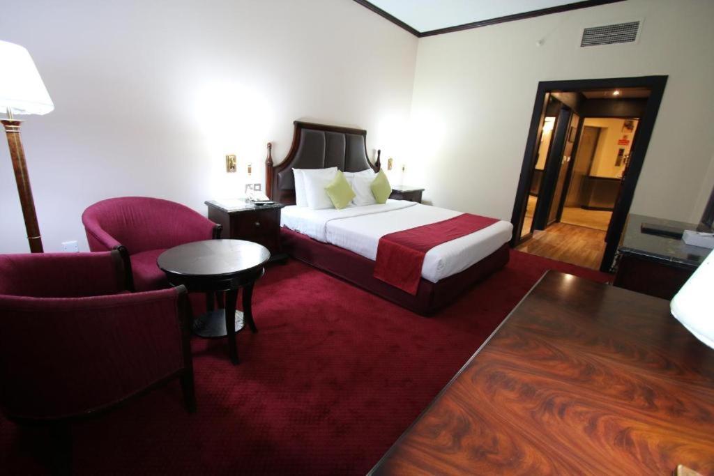 Knight Armour Hotel Dubai