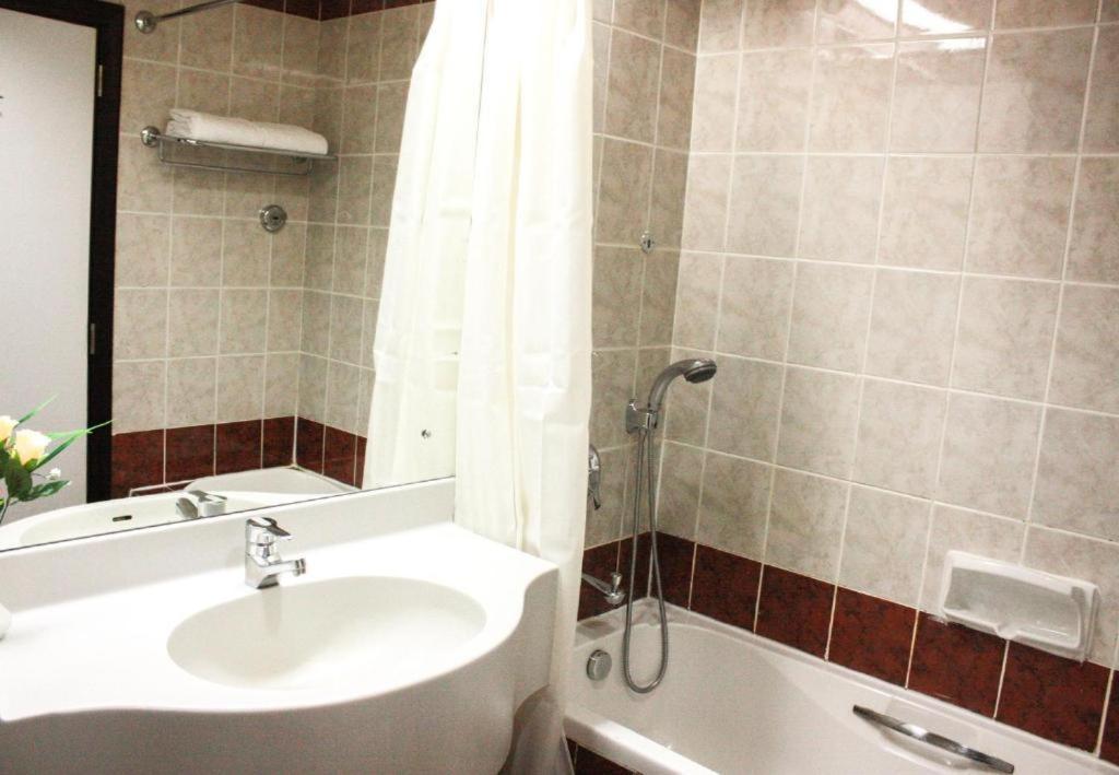 Knight Armour Hotel Dubai