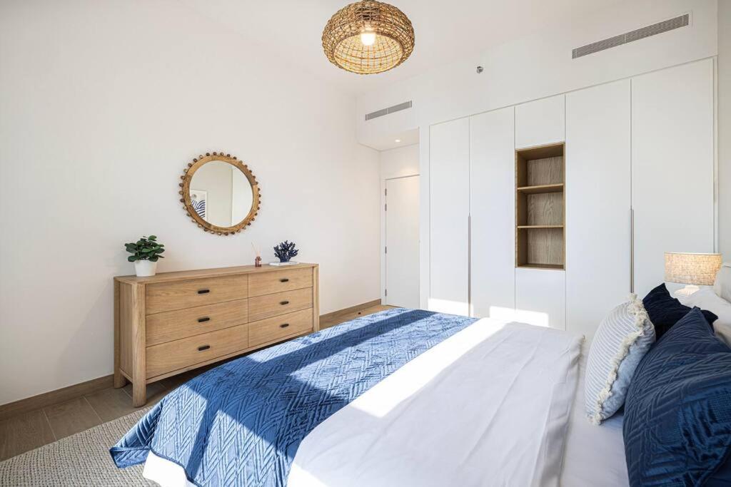 Breathtaking Sea View 1 Bedroom Suite, La Rive - La Beach, Apartment *