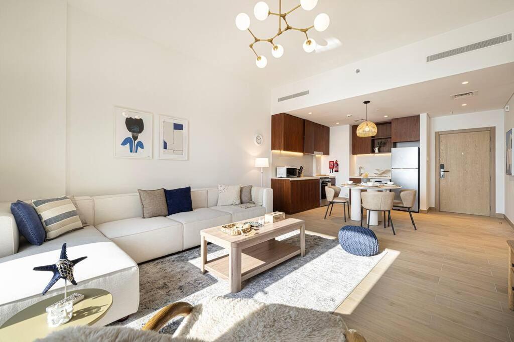 Breathtaking Sea View 1 Bedroom Suite, La Rive - La Beach, *