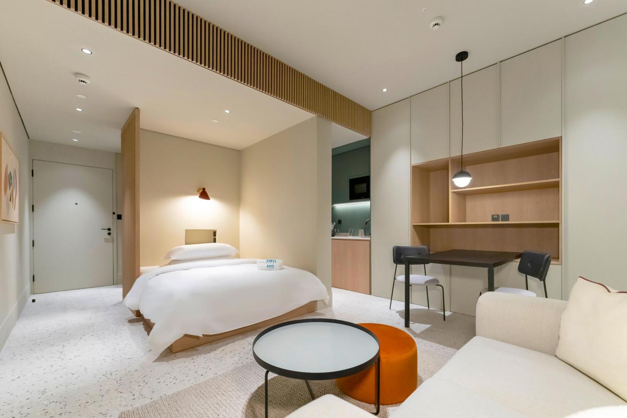 Fam Living - Upside Living - Wfh Friendly-business Bay