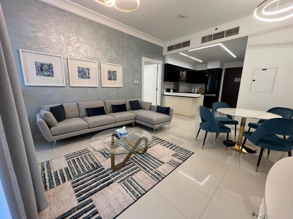 Apartment Stunning 1bedroom With Great Views In Downtown