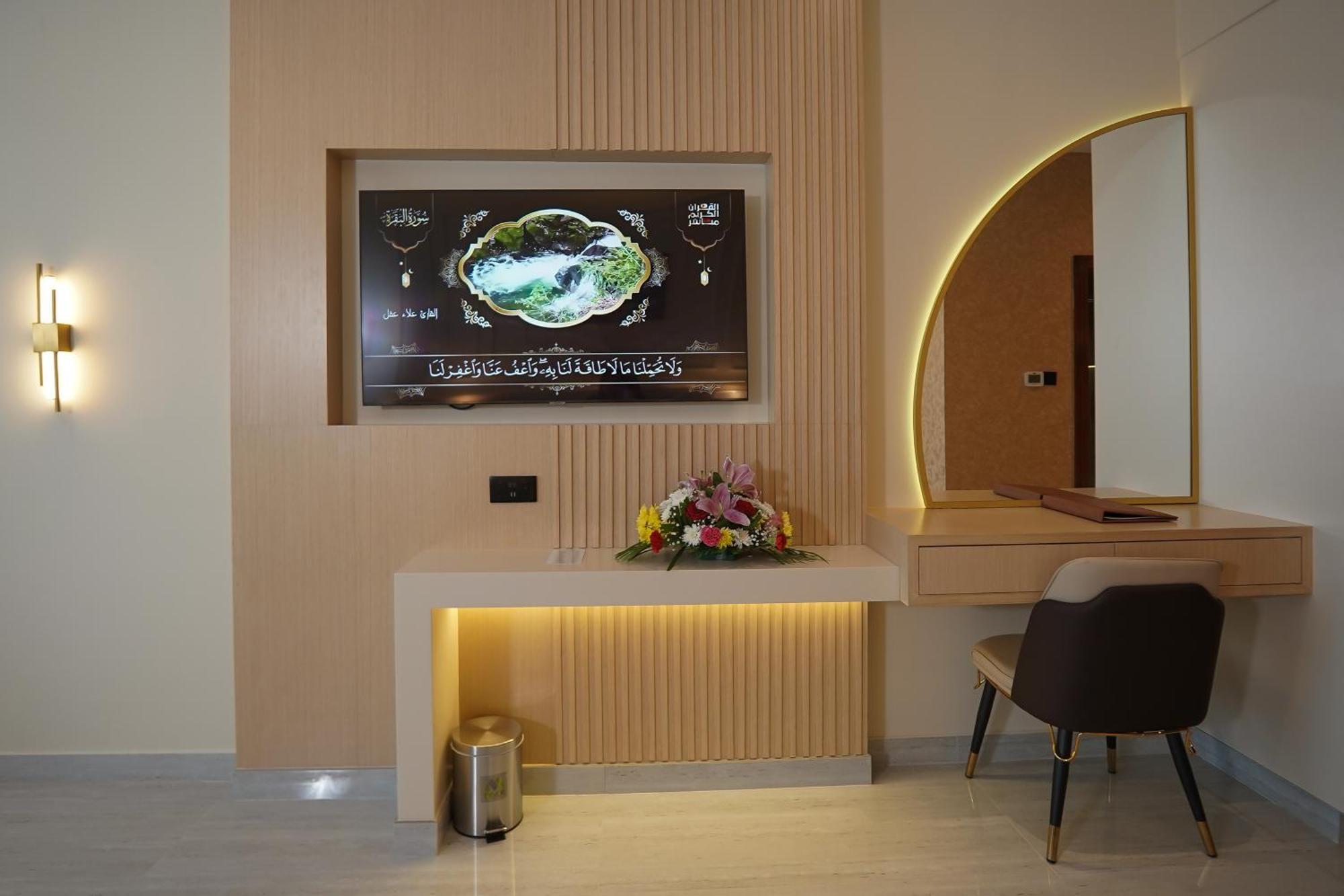 Concorde Creek View Bur Hotel Dubai