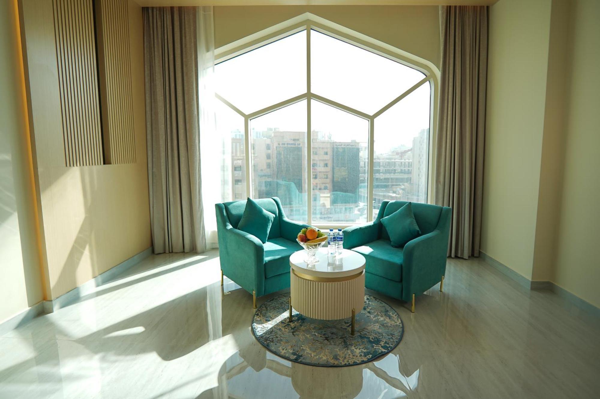 Hotel Concorde Creek View Bur 4*