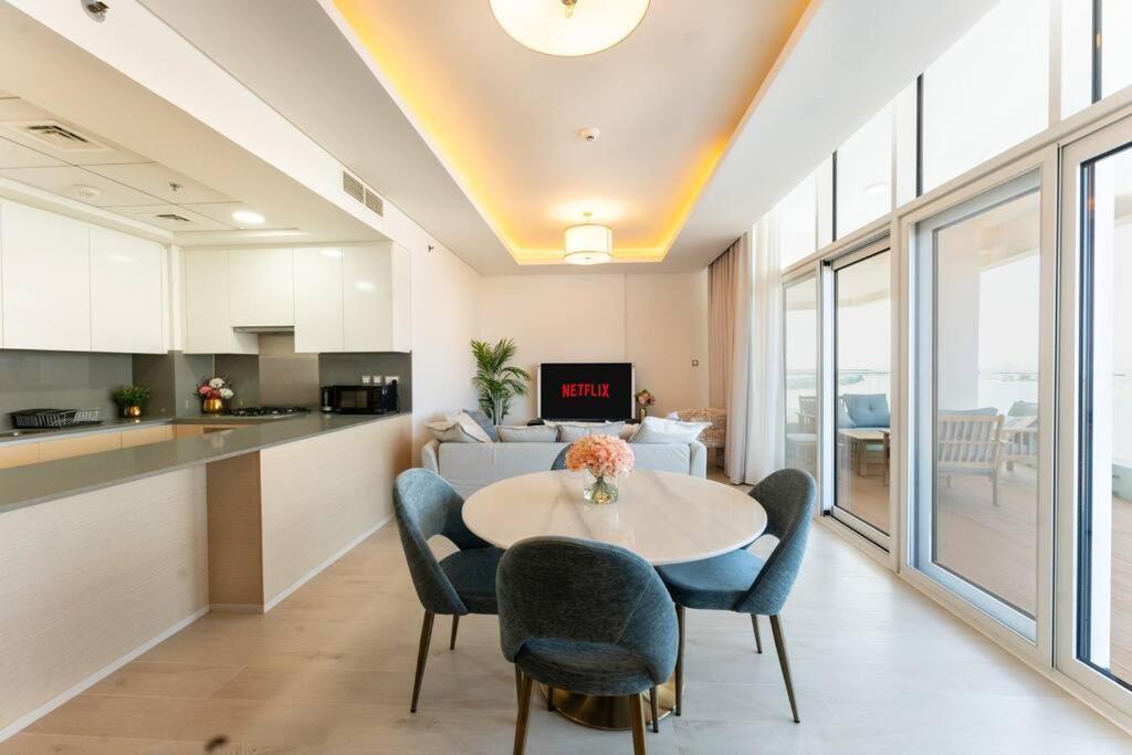 Luxury Mina Azizi Palm Jumeirah-private Beach * Dubai