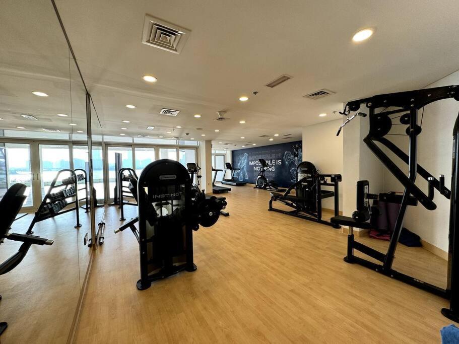 Luxury Mina Azizi Palm Jumeirah-private Beach * Dubai
