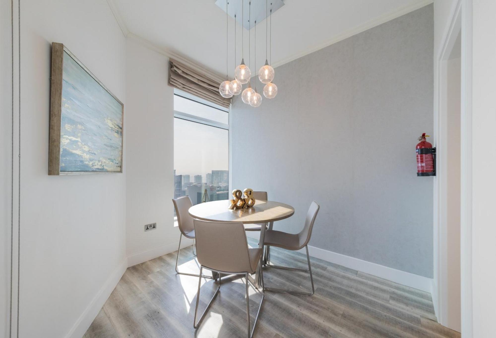 Apartment Boutique Living - Burj Views - Renovated