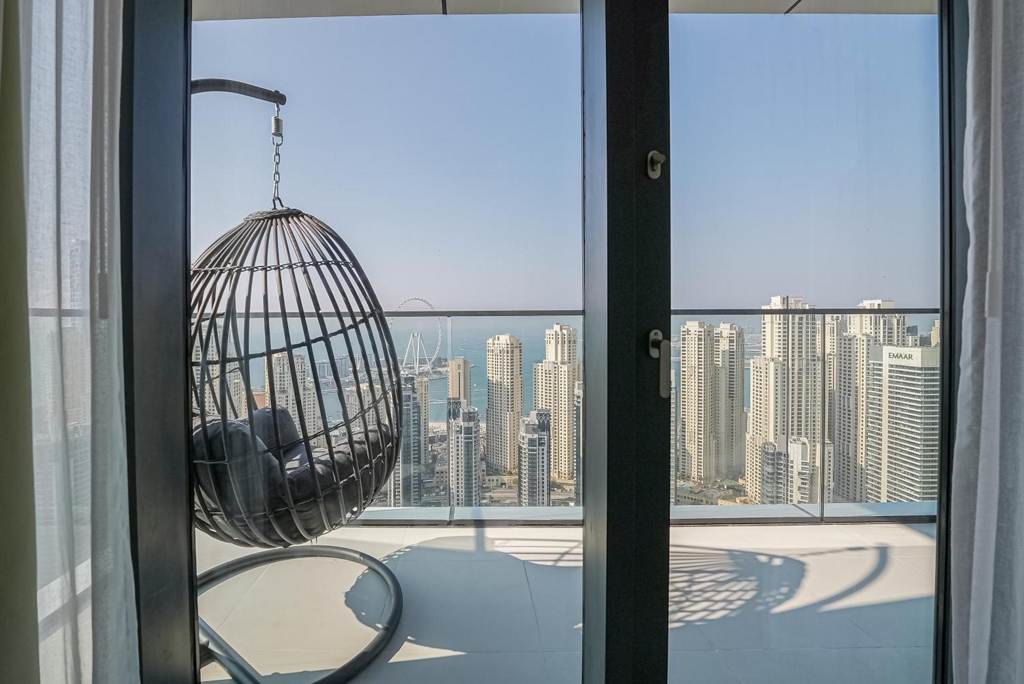 Apartment Modern 2br High Floor Haven In Vida Marina *