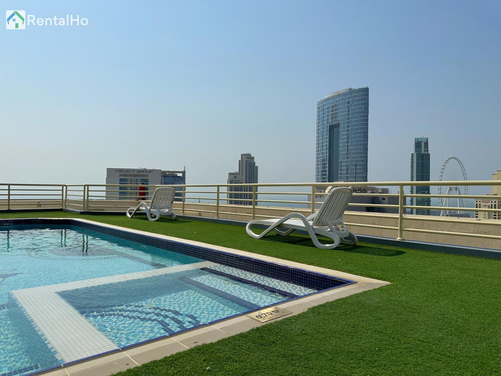 Apartment Brand New W/ Balcony In Center Of Marina