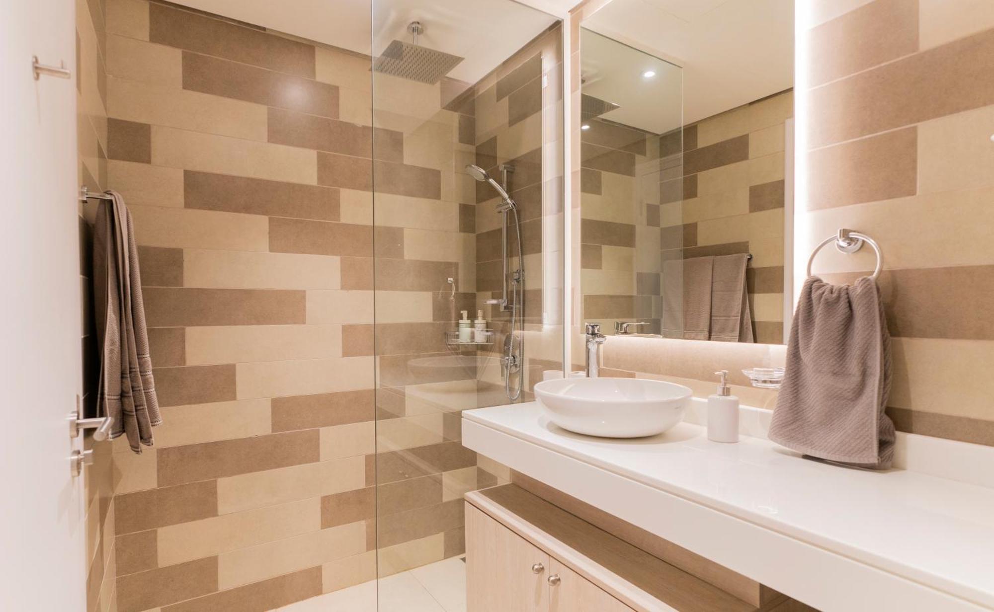 With Private Access At Palm Jumeirah *