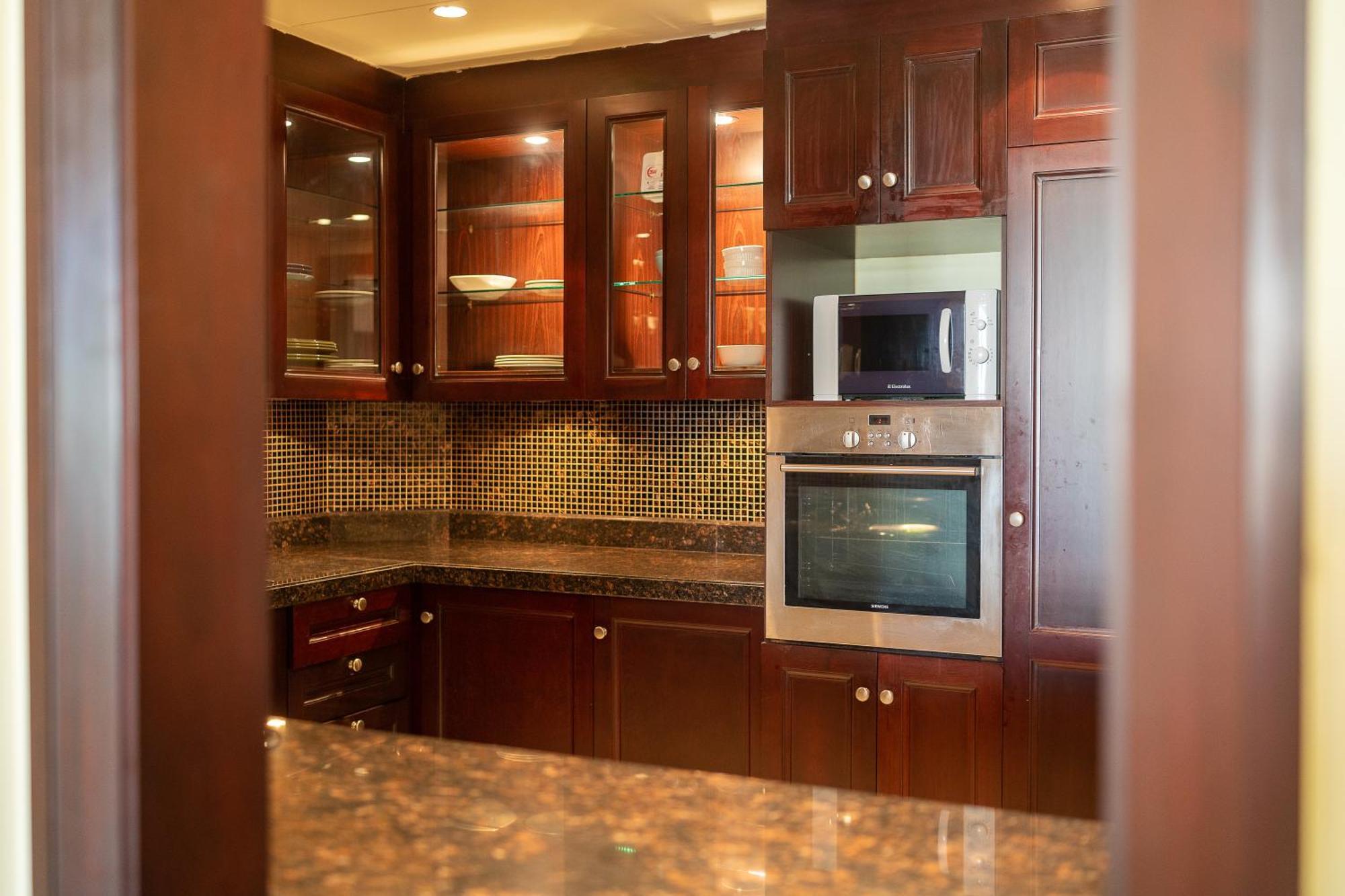 Apartment Bellavista Oldtown 2 Bedroom With Burj Khalifa View Walking Distance Mall Dubai