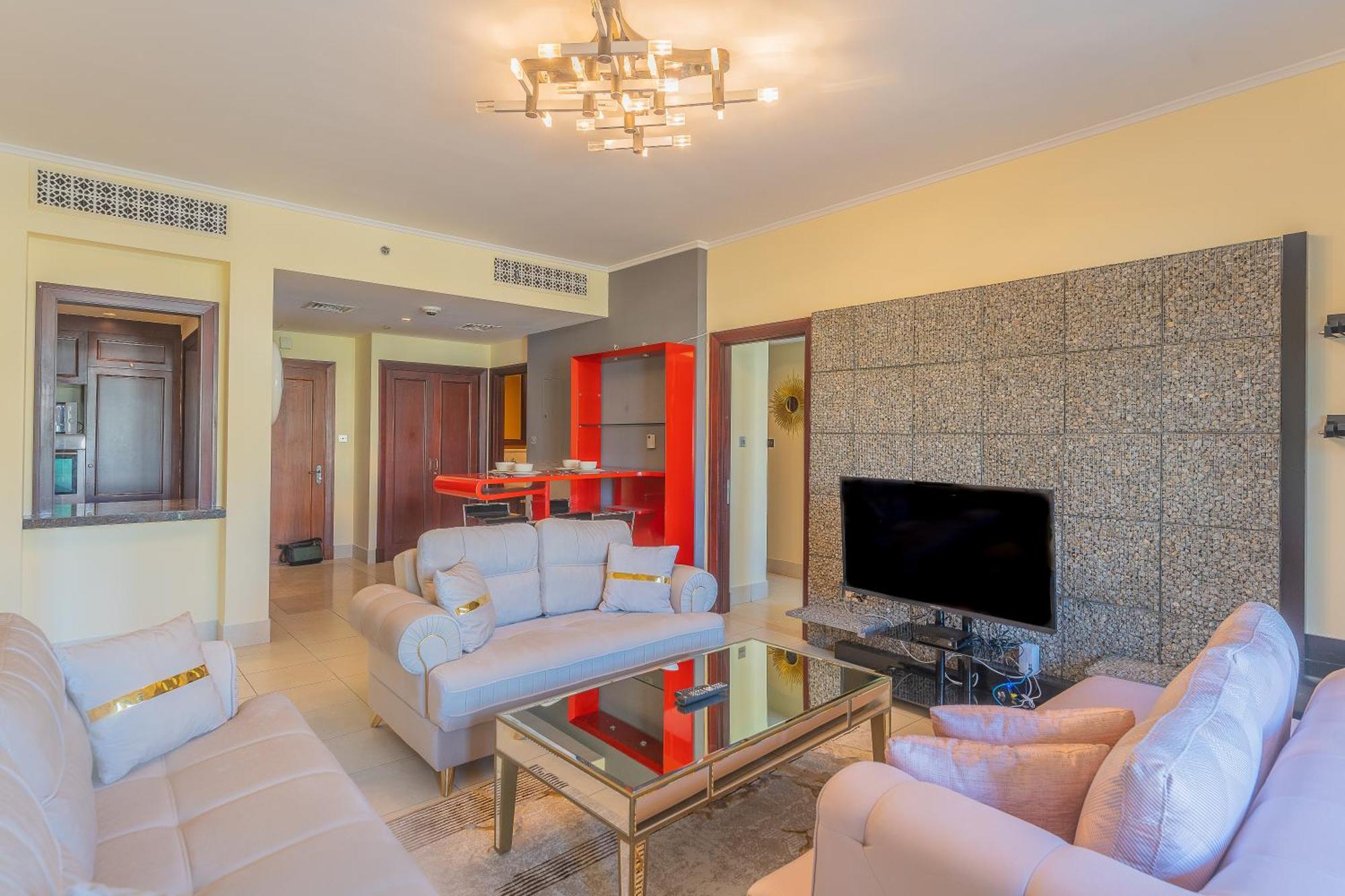 Bellavista Oldtown 2 Bedroom With Burj Khalifa View Walking Distance Mall Apartment