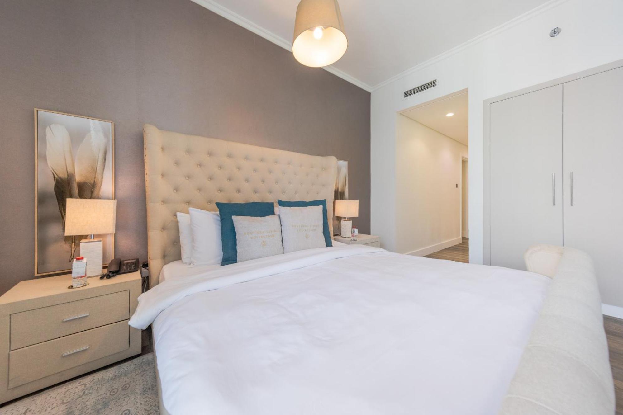 Apartment Boutique Living - Burj Views - Renovated *