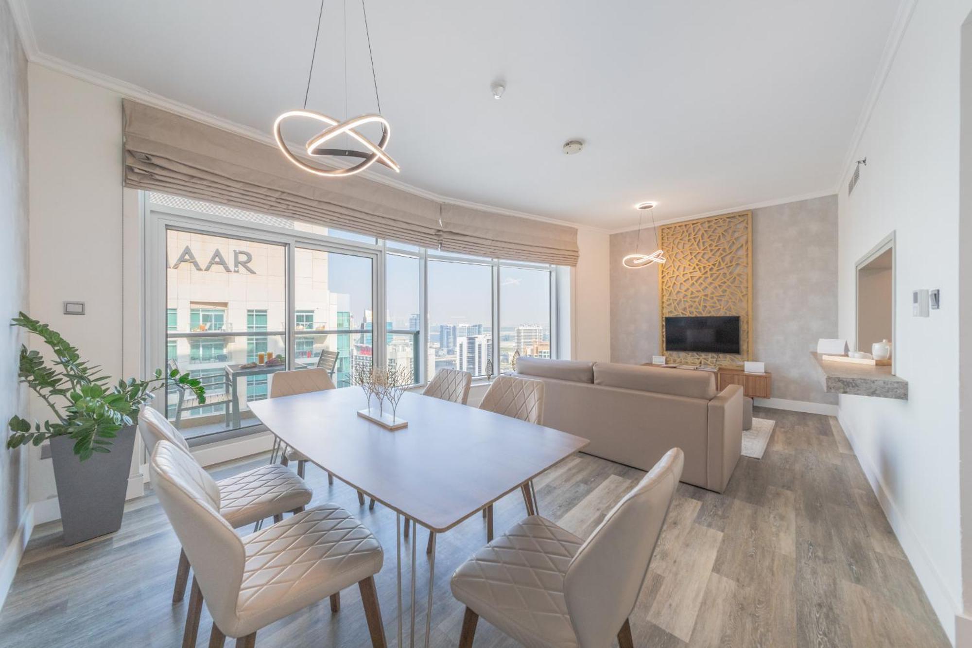 Apartment Boutique Living - Burj Views - Renovated *