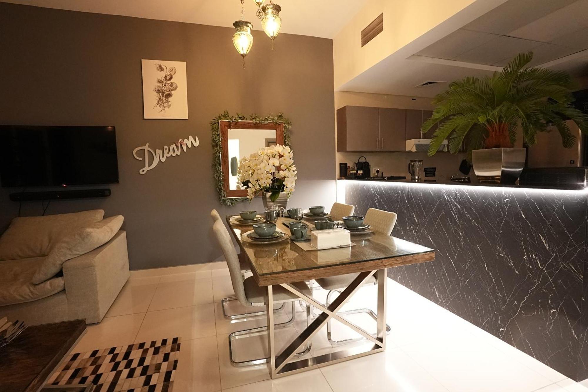 Apartment Luxury Private Jacuzzi In The Heart Of Marina Jbr Dubai