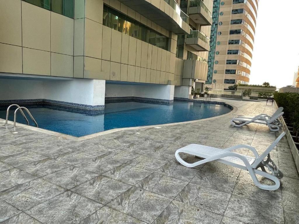 High Floor With Skyline & Burj Khalifa View 3 Bedroom Unit Marina Dubai