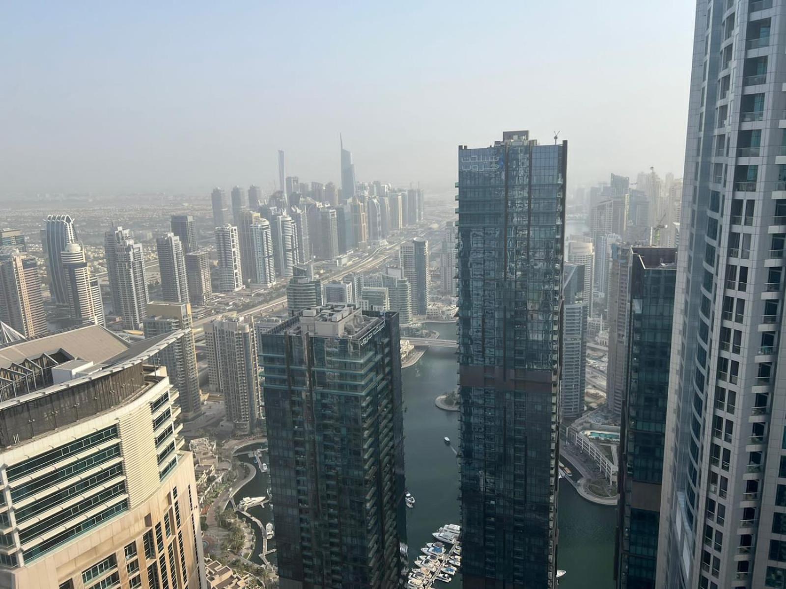 High Floor With Skyline & Burj Khalifa View 3 Bedroom Unit Marina Apartment *