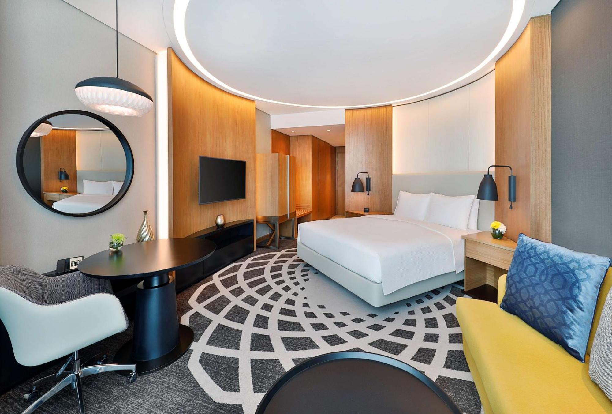 Doubletree By Hilton - Business Bay 4* Dubai
