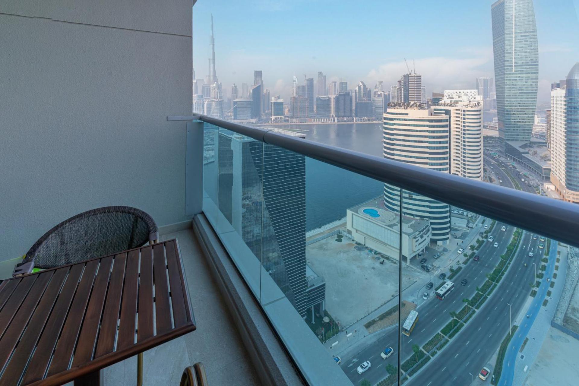 Apartment Burj Khalifa View I Near To Mall Dubai