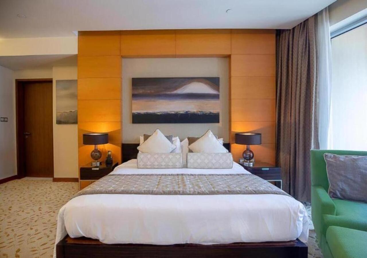 Luxe - Fashion Avenue Mall - Formerly Address Mall Apartment Dubai