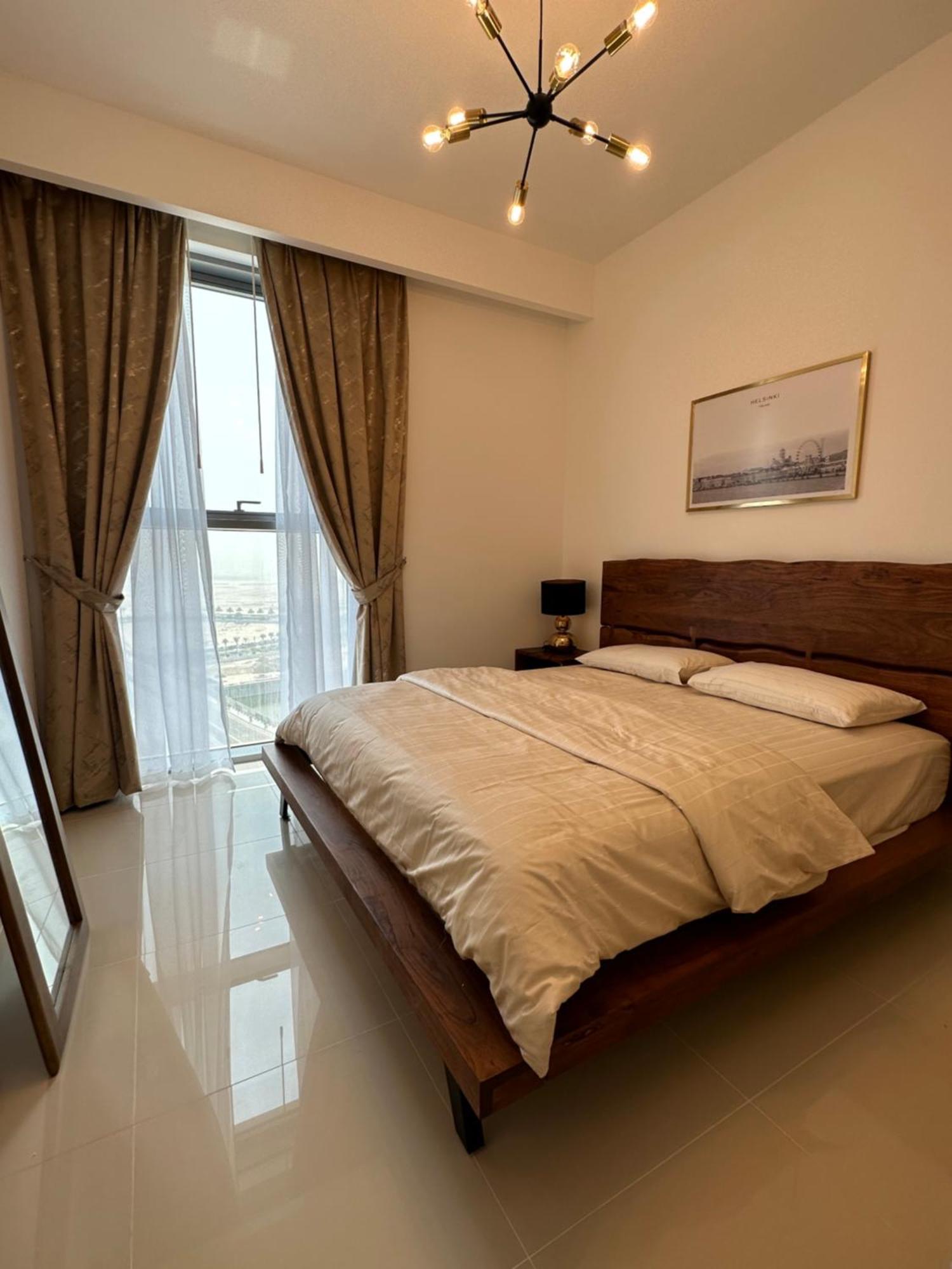 Royal Apartment *