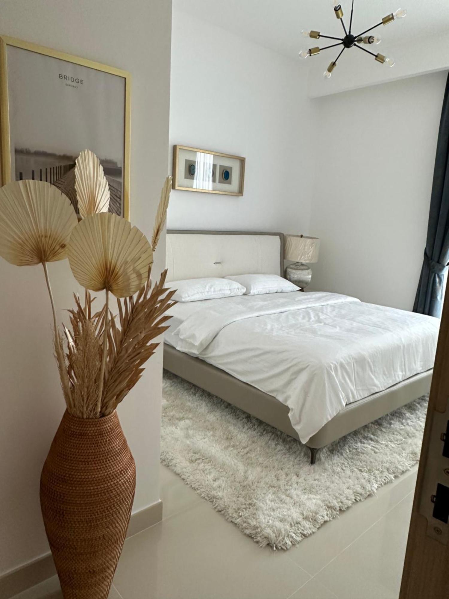 Royal Apartment *