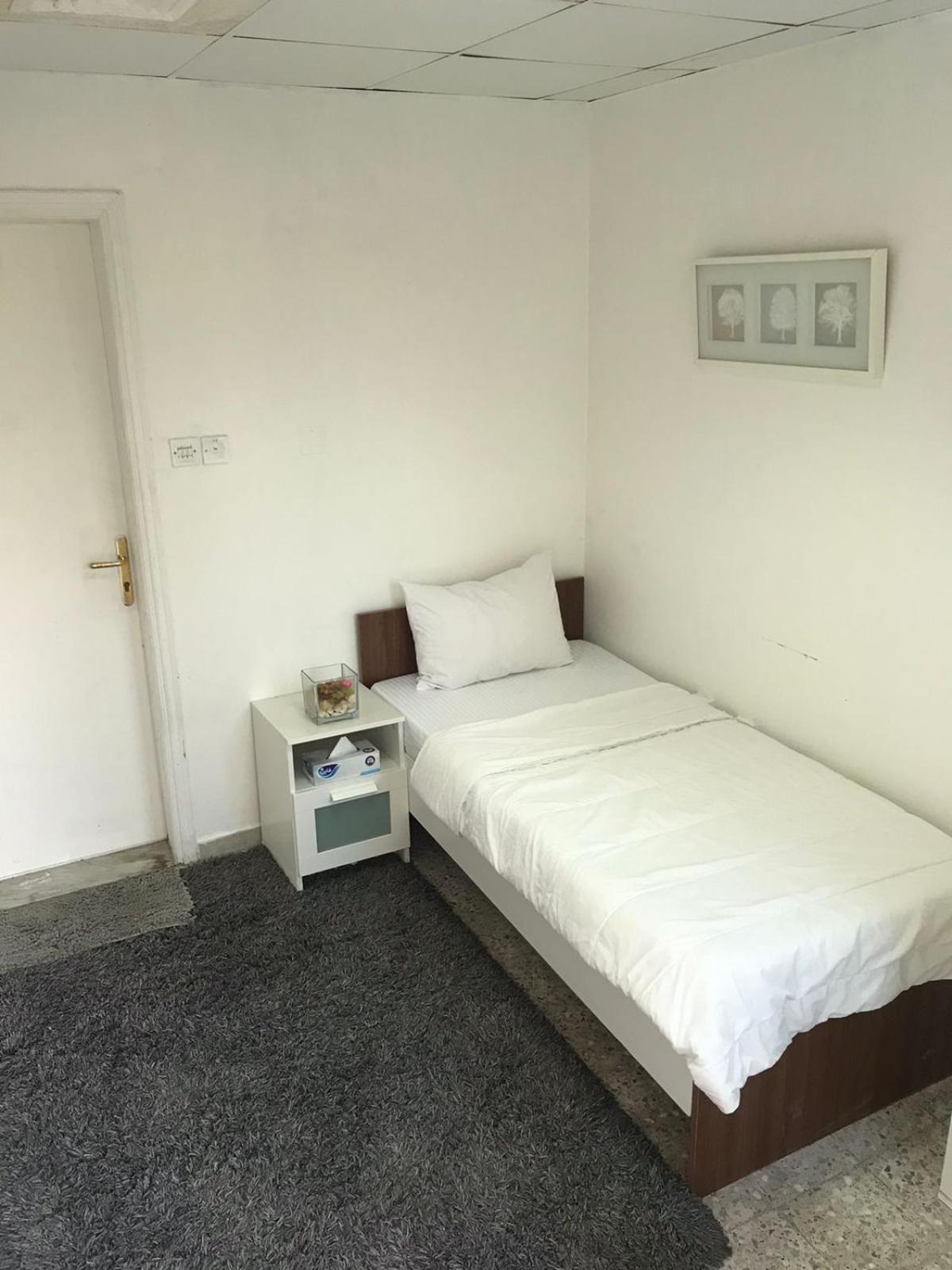 Relaxing Private In Compound Housing Near Burj Alarab 124 Homestay Dubai