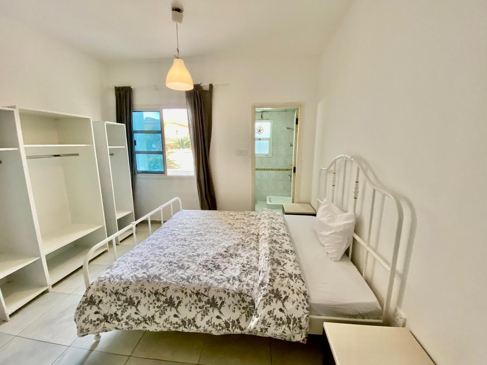 Relaxing Private In Compound Housing Near Burj Alarab 124