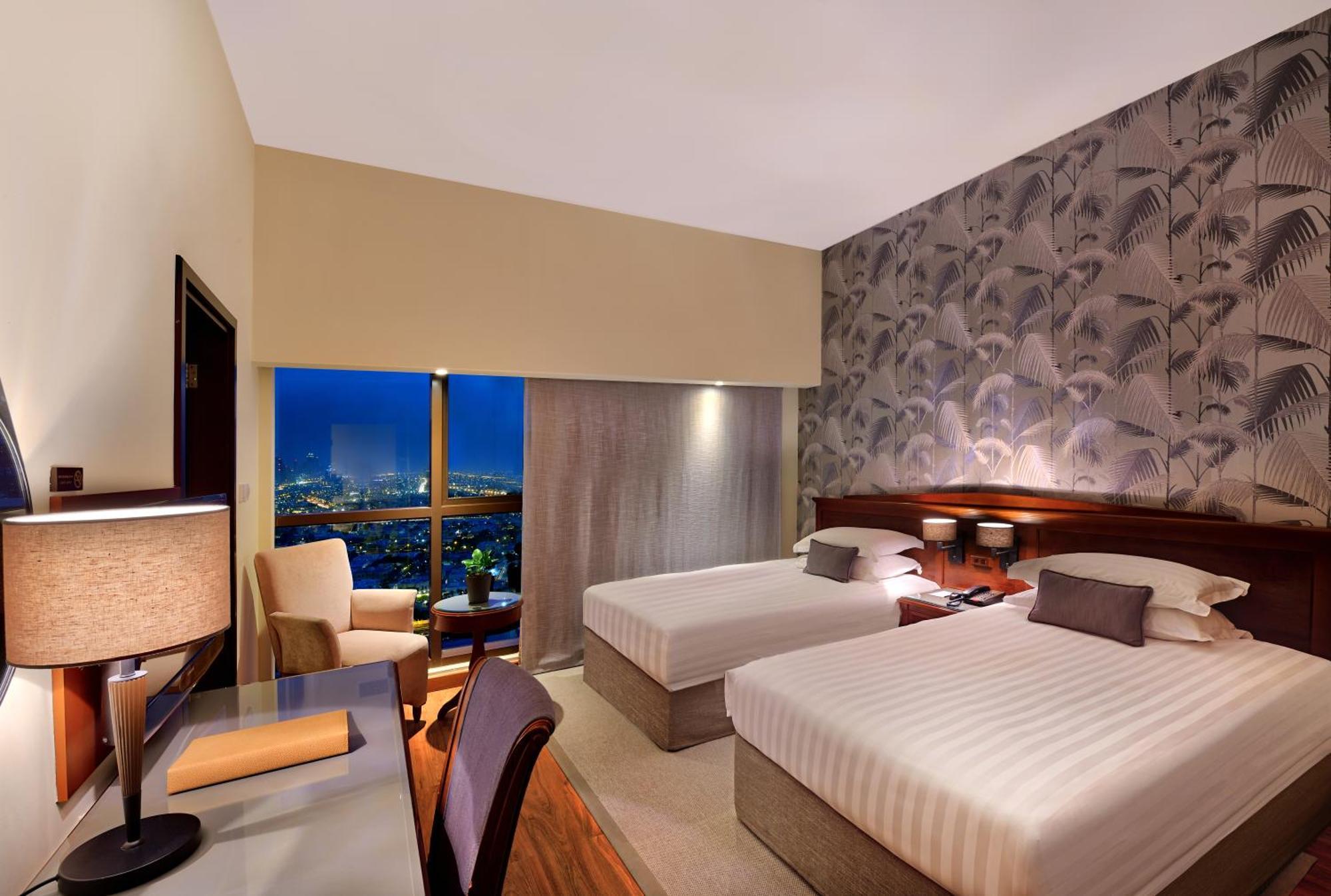 Majestic Retreat 4* Dubai