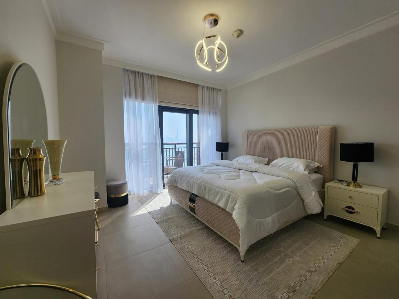 Royal Apartment