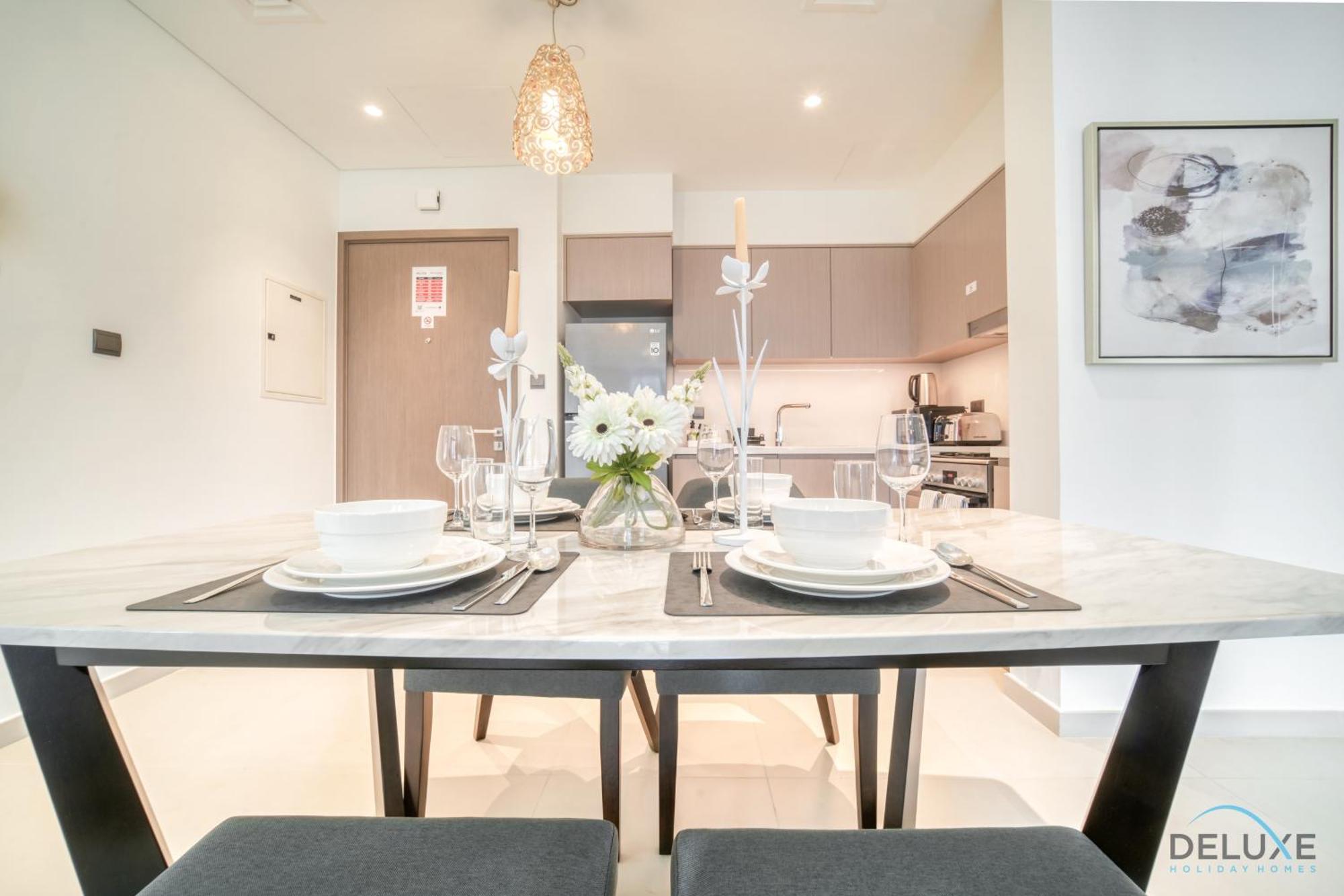 Opulent 1br At Act One Act Two Tower 1 Downtown By Deluxe * Dubai