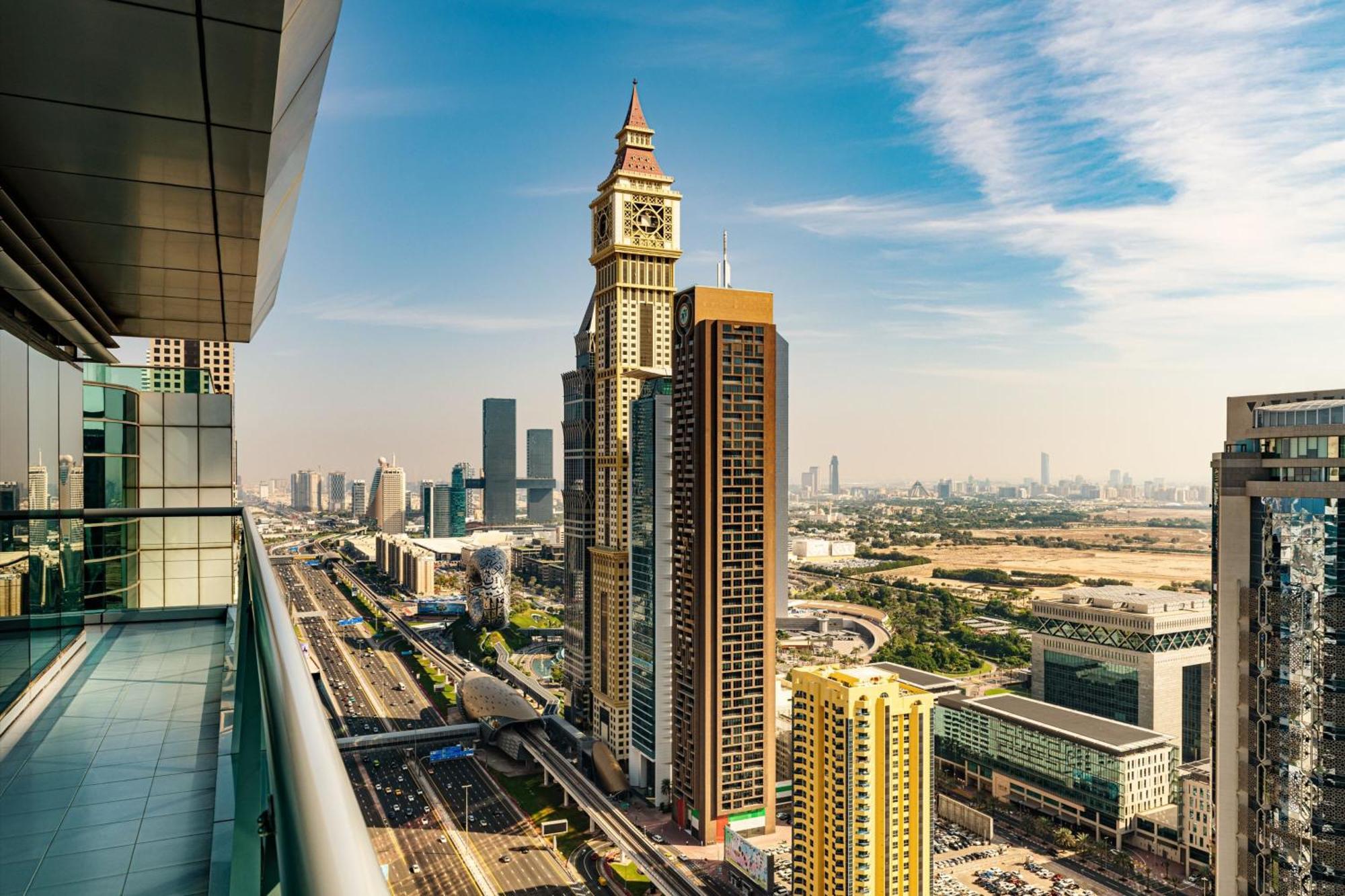 Four Points By Sheraton Sheikh Zayed Road 4* Dubai