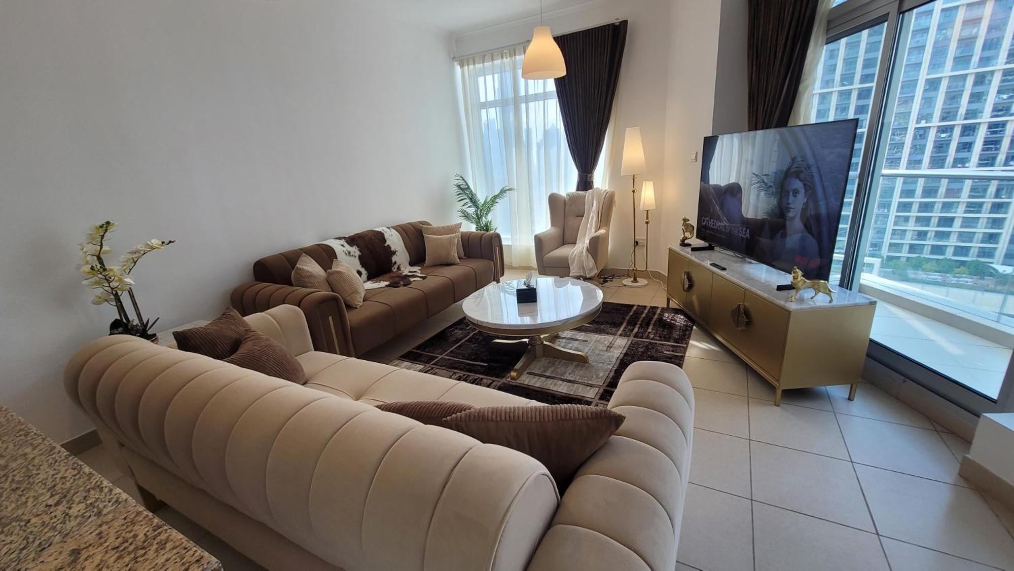 Apartment Downtown In
