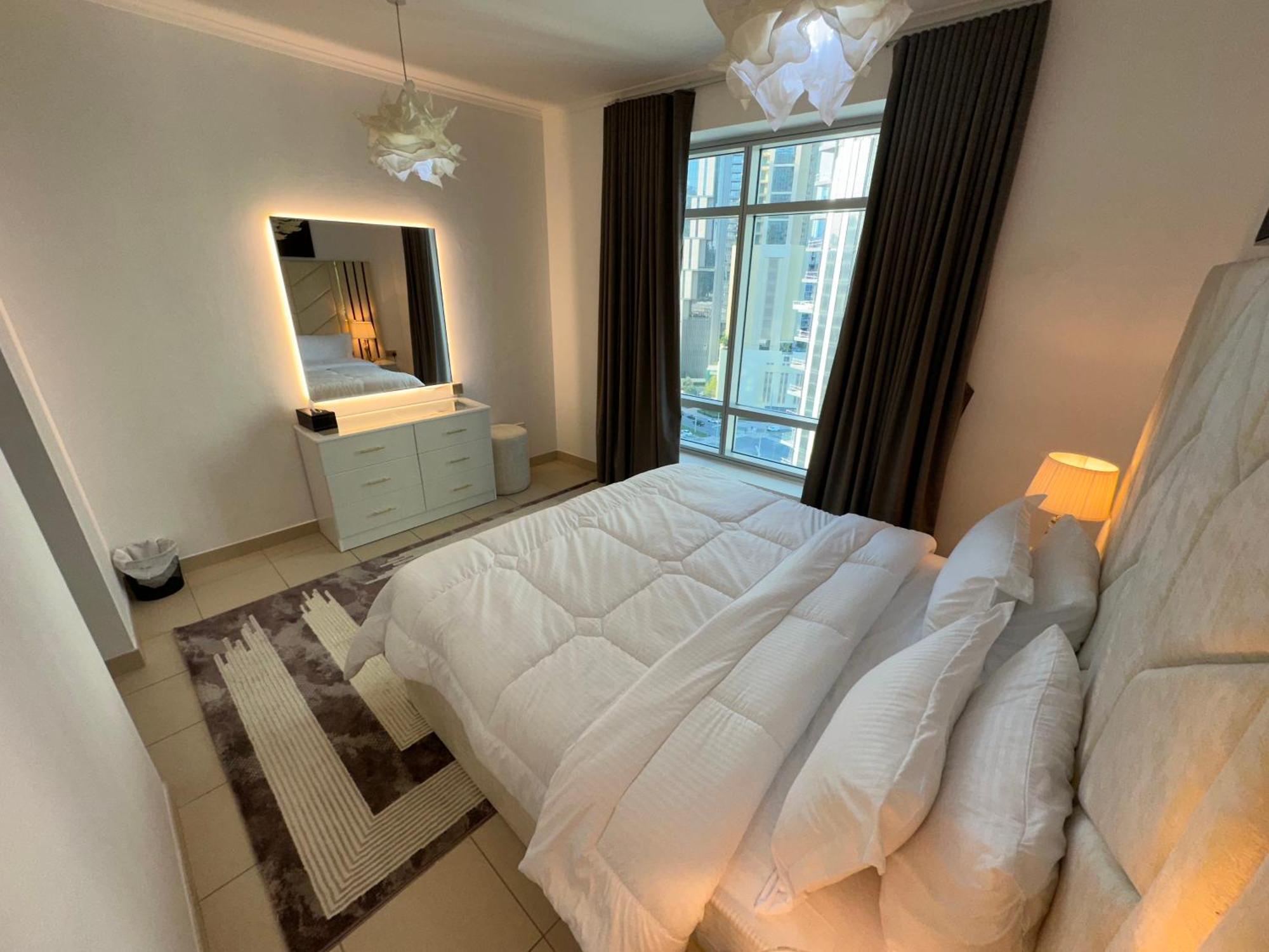 Downtown In Apartment *