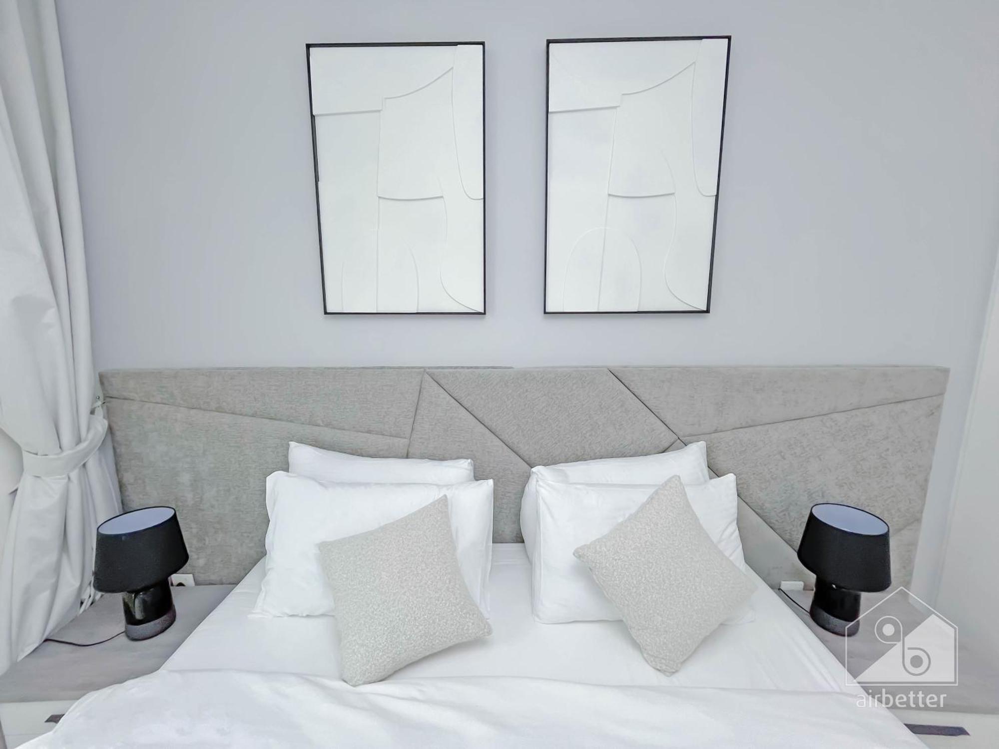 Burj Crown Luxury 2-bedroom With Balcony * Dubai