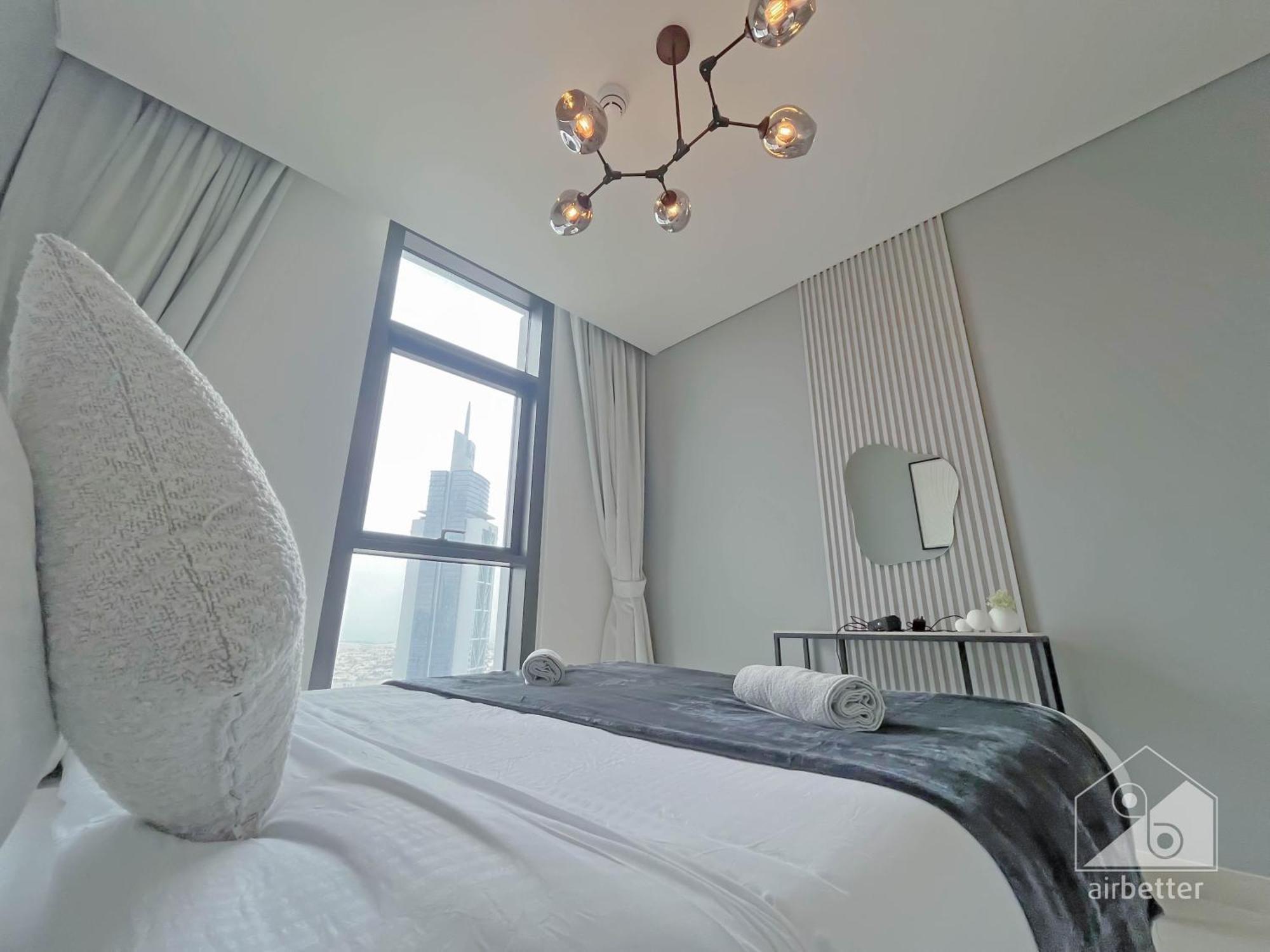 Burj Crown Luxury 2-bedroom With Balcony Apartment Dubai