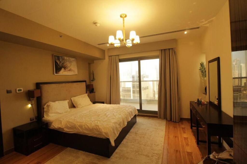 Spacious 3br Burj View * Dubai