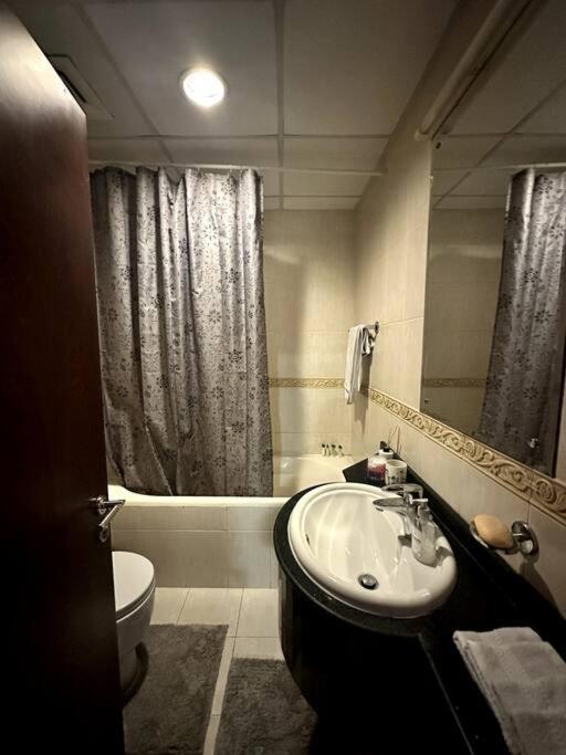 Apartment Vacation Destination *