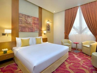 City Seasons Towers Hotel Bur Dubai 4* Dubai