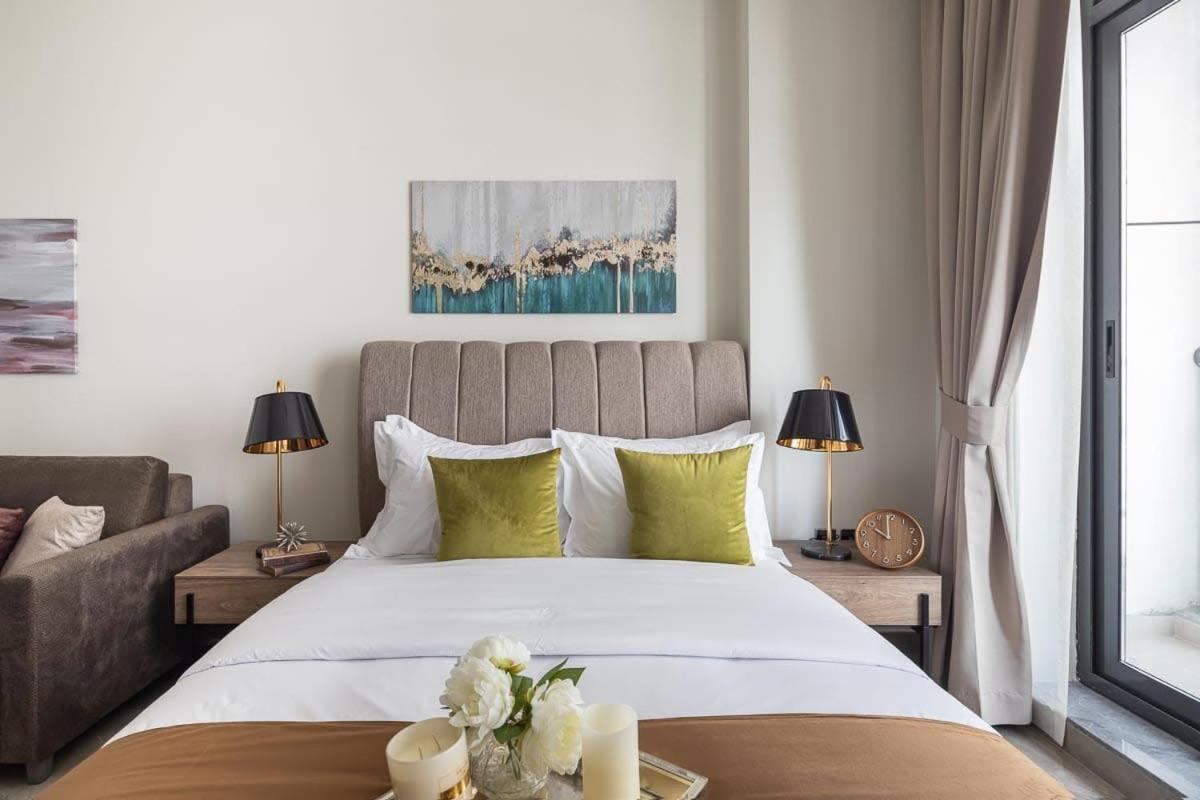 Frank Porter - Majestique 2 Apartment Dubai