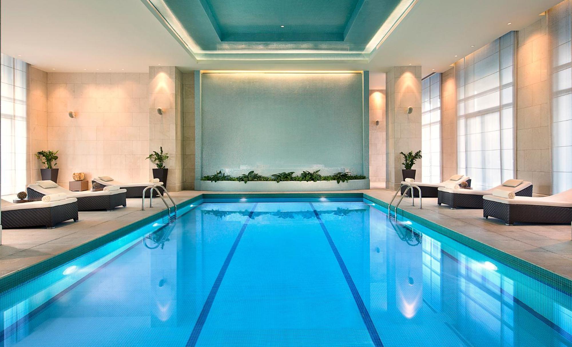 Hotel Ritz Carlton Difc Downtown 5*