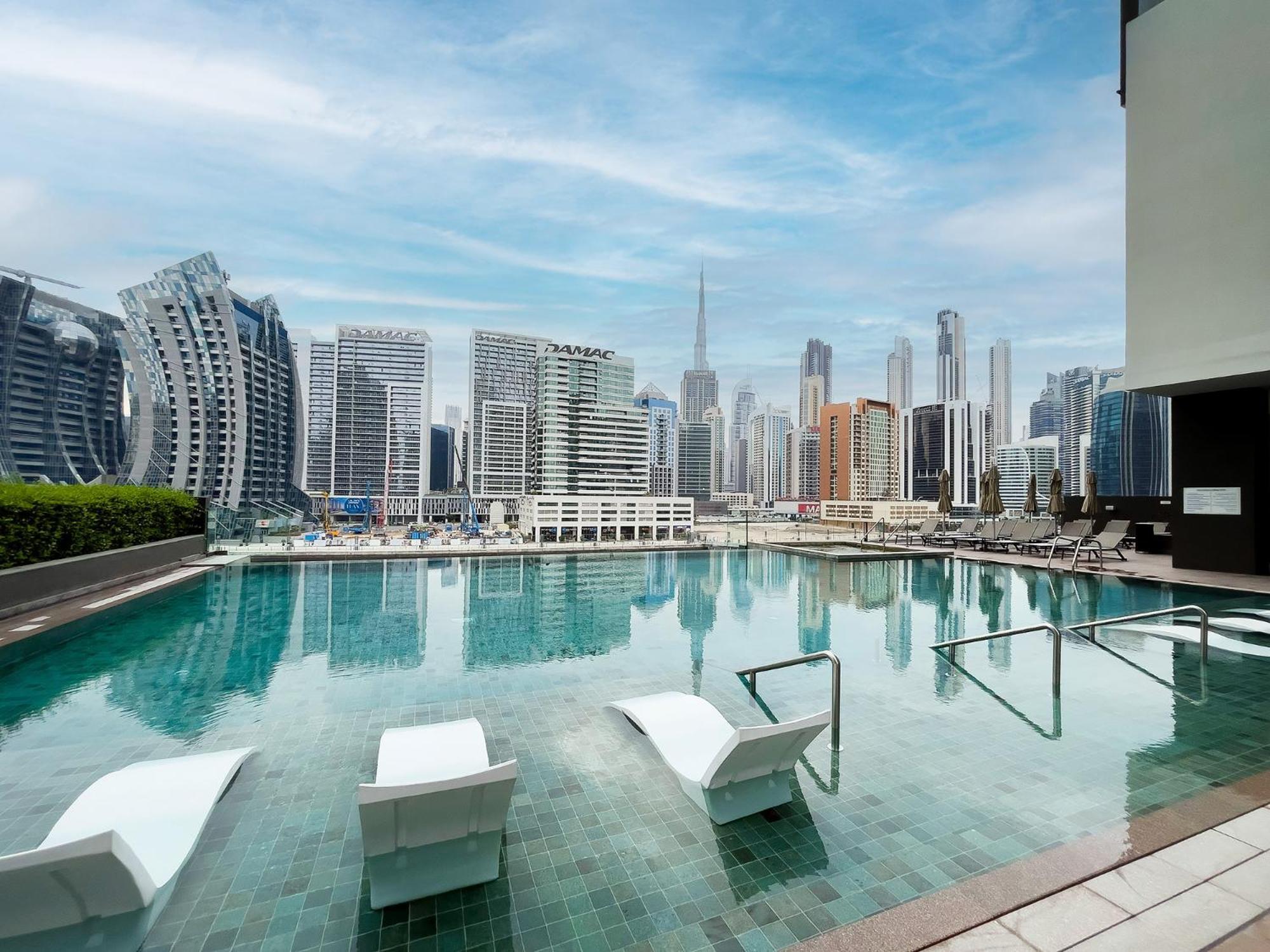 Luxe Waterfront In 15 Northside Business Bay * Dubai