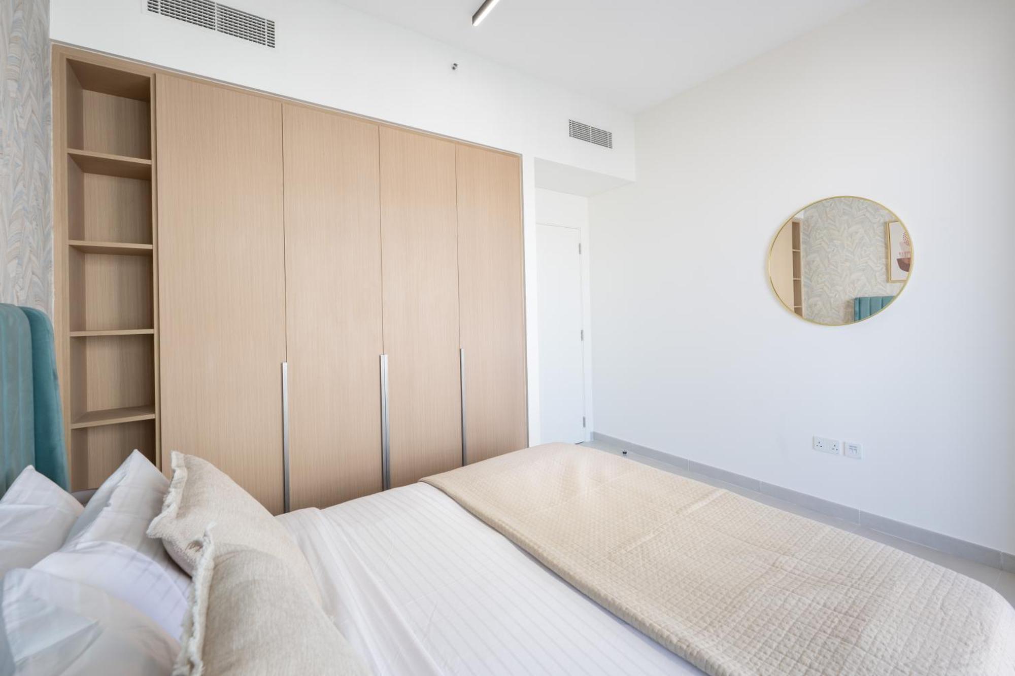 Apartment Cozy 1br In Creek Summer 3mins Walk To The - 508 Dubai