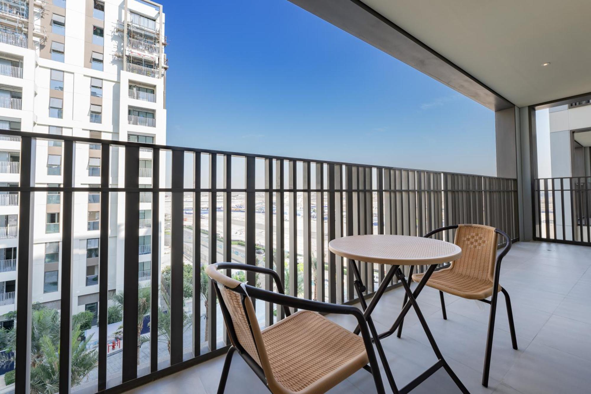 Apartment Cozy 1br In Creek Summer 3mins Walk To The - 508 Dubai