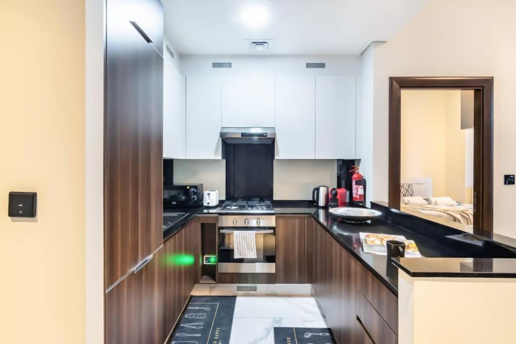 Jone Brand-new Aptm Near Mall & Burj Khalifa Apartment