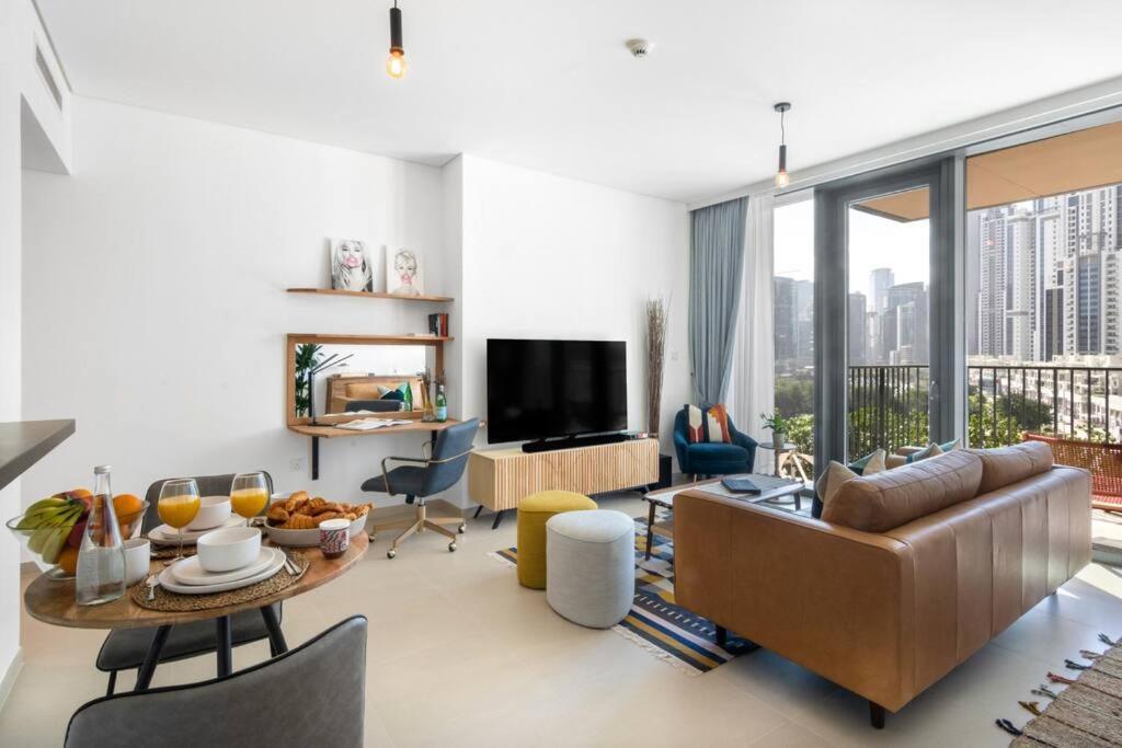 Apartment First Class 1br Newly Designed Dubai