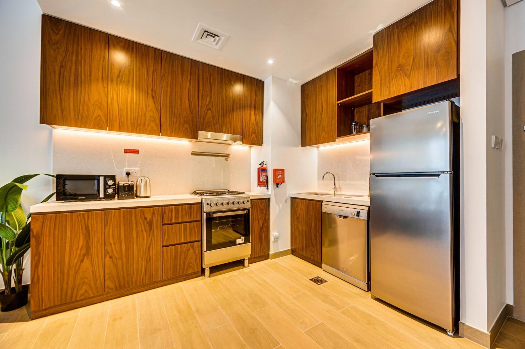 Splendid Brand New Near The Apartment Dubai