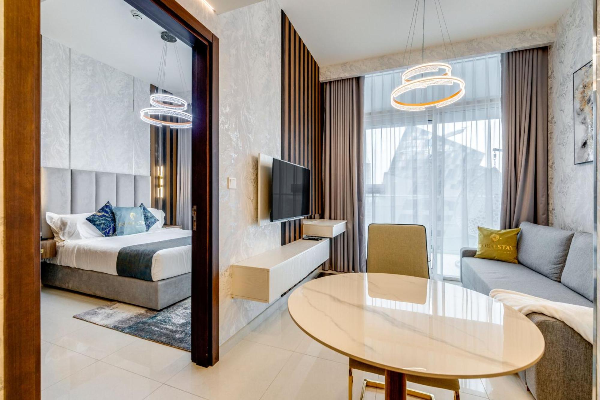 Globalstay. Luxury Near The Canal Apartment